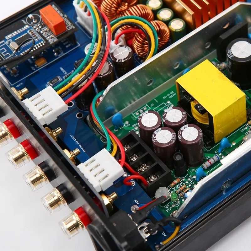 Підсилювач Amplifier 1×300. 2×150