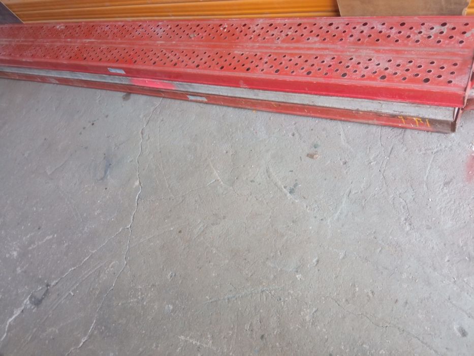 Rusztowania modułowe elewacyjne i do murowania