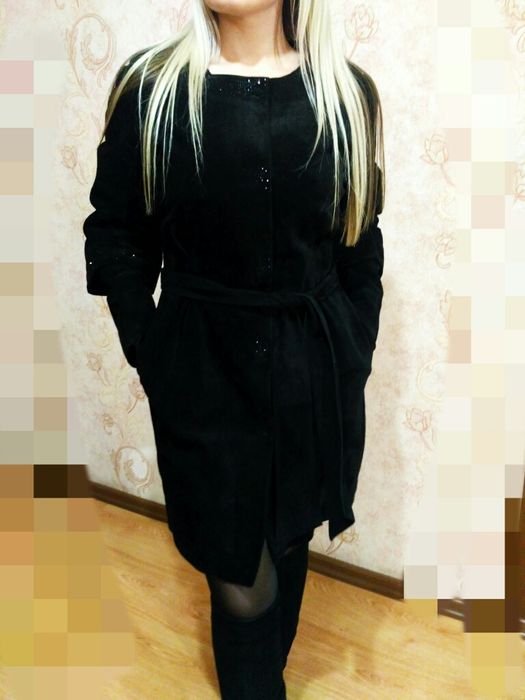 Стильный замшевый плащ Visconti