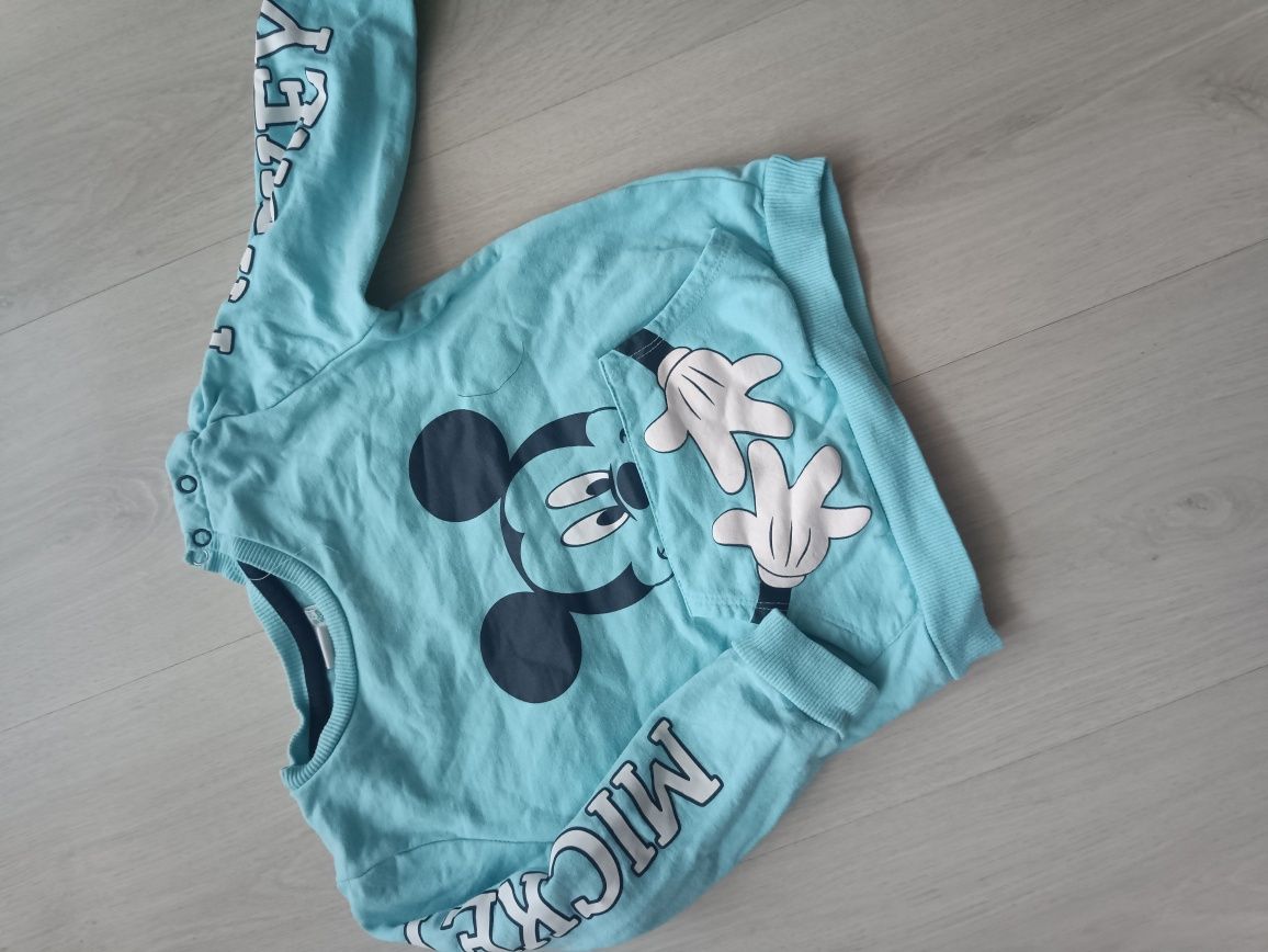 Błękitna bluza z Miki