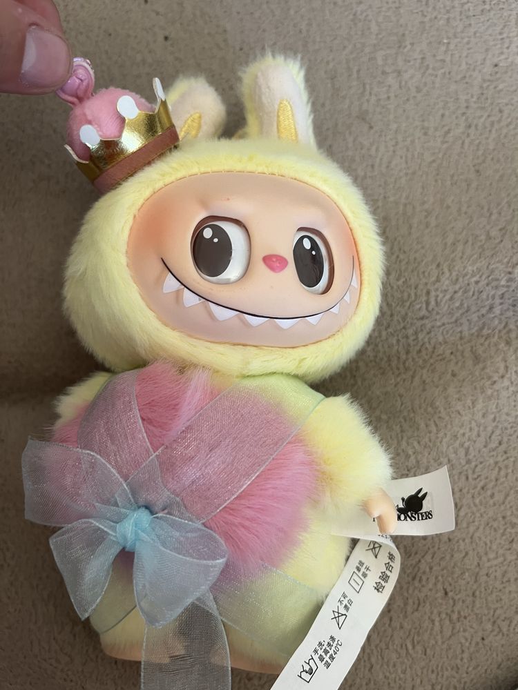Labubu princesa nova