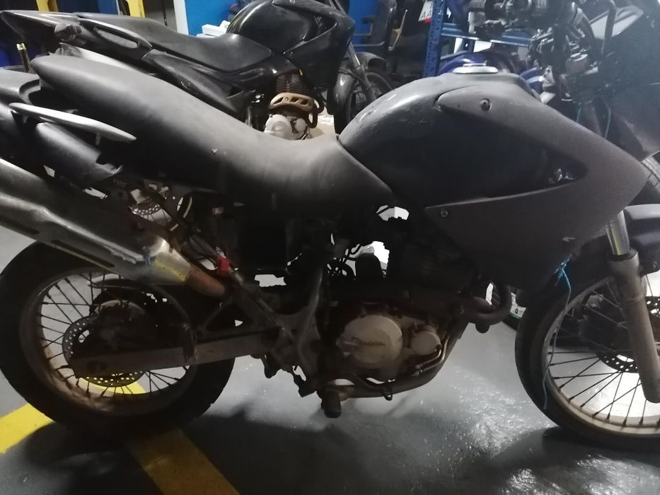 Honda XN 400 (Falcon)