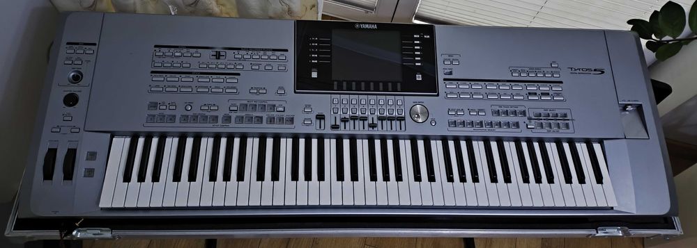 Yamaha Tyros 5 76 klawiszy