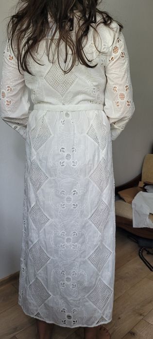 Sukienka długa Zara biała z haftem rozmiar L nowa z metką bawełniana
