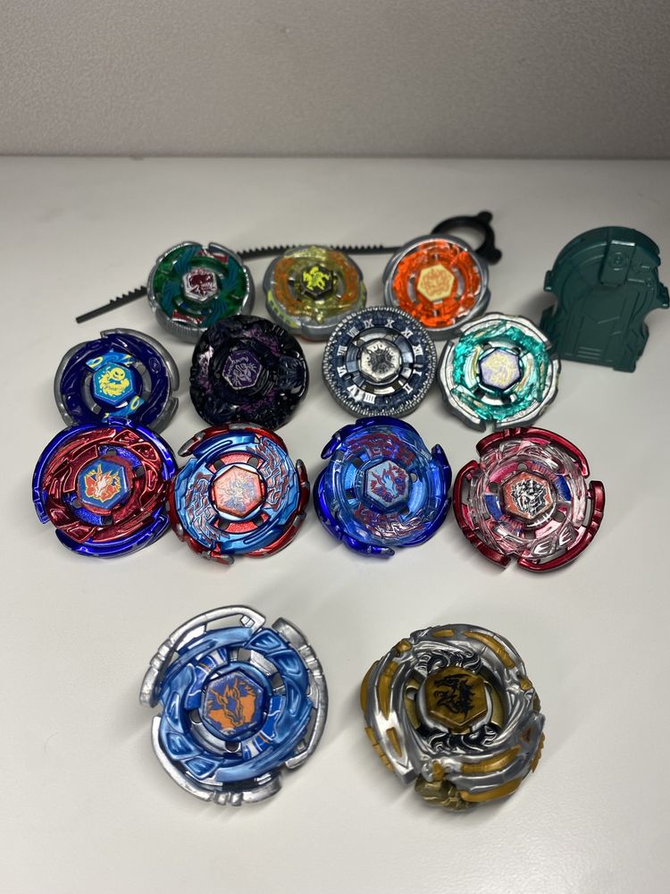 Colecao de beyblades