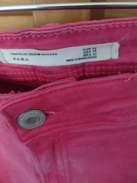 Conjunto de calça e t-shirt