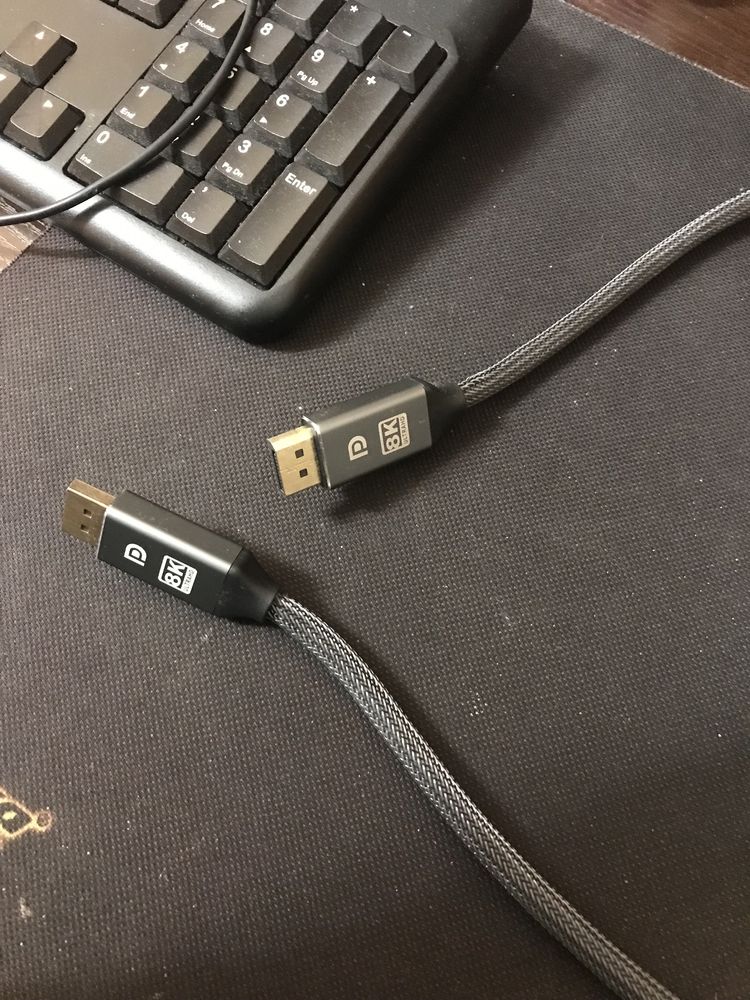 Кабель DisplayPort 1.4