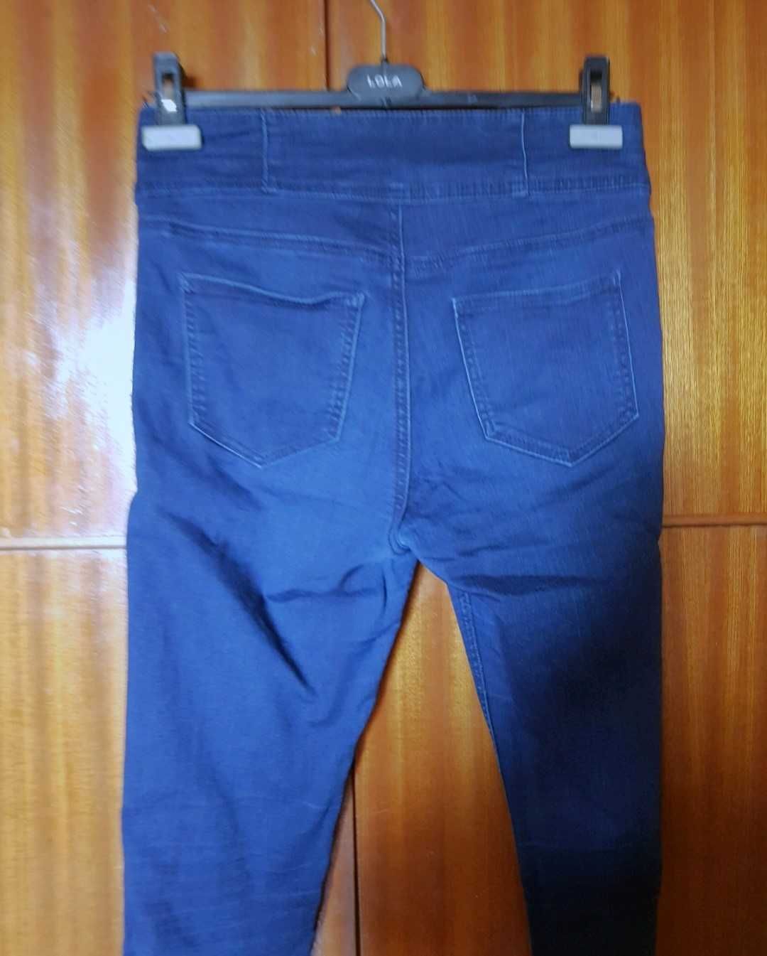 Skinny jeans reserved  36