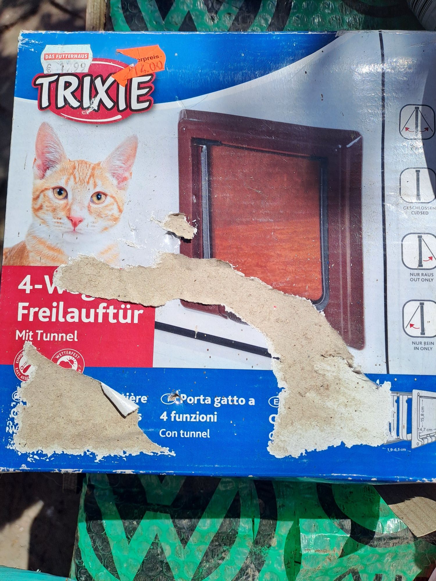 Drzwiczki dla kota . Mohe.  Sprzedam lub zamienie na karme dla kota wh