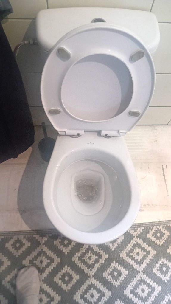Sedes , WC,  kibelek kompaktowy