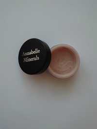 Róż mineralny Anabelle Minerals odcień nude