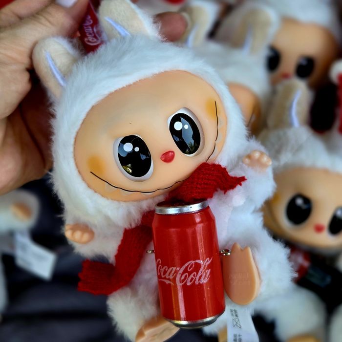ТРЕНД Лабубу кока кола, лабубу 3 сезон, Labubu Coca Cola POP MART