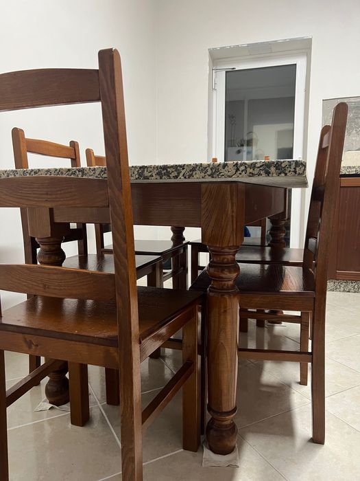 Mesa de cozinha granito