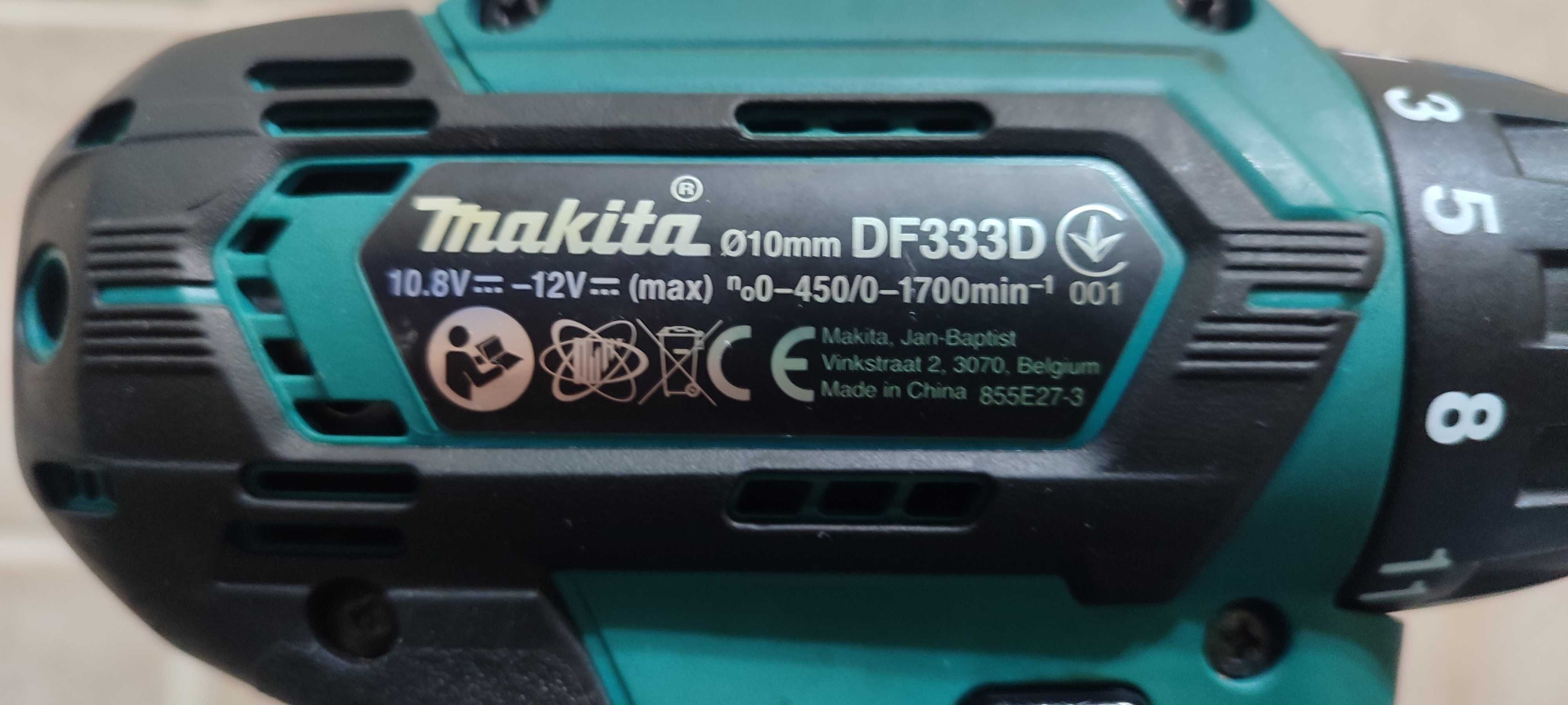 Шуруповёрт Makita DF333DWAE полный комплект
