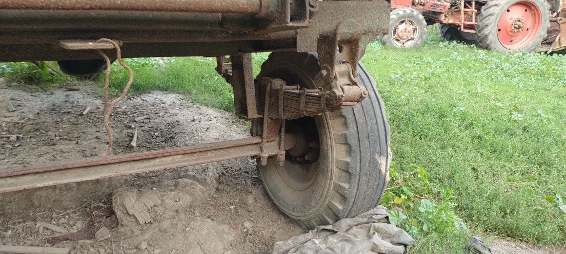 прицеп до трактора