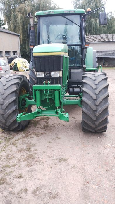 Sprzedam John Deere 7700