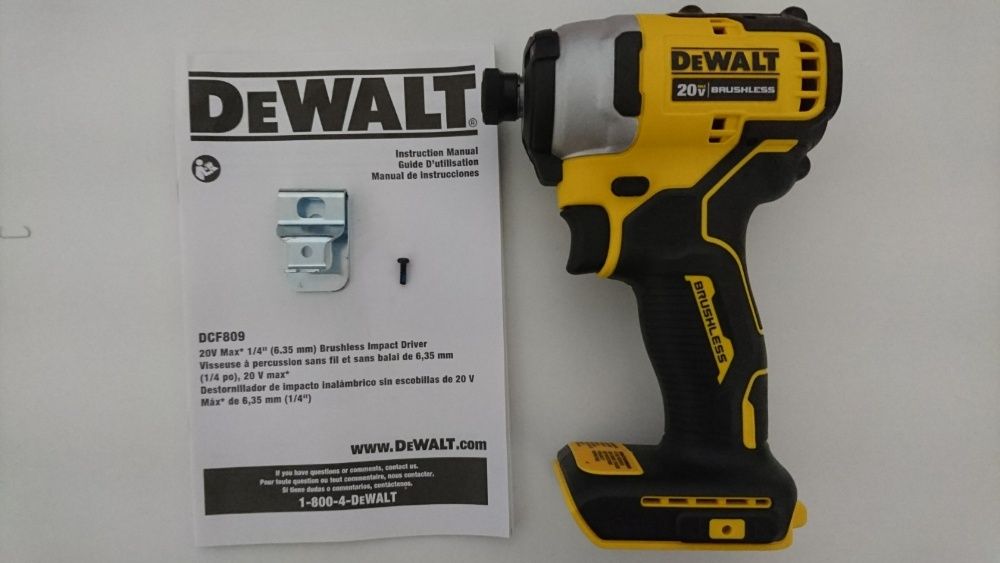 Бесщеточный импульсный шуруповерт DeWALT DCF809 Atomic 18-20V