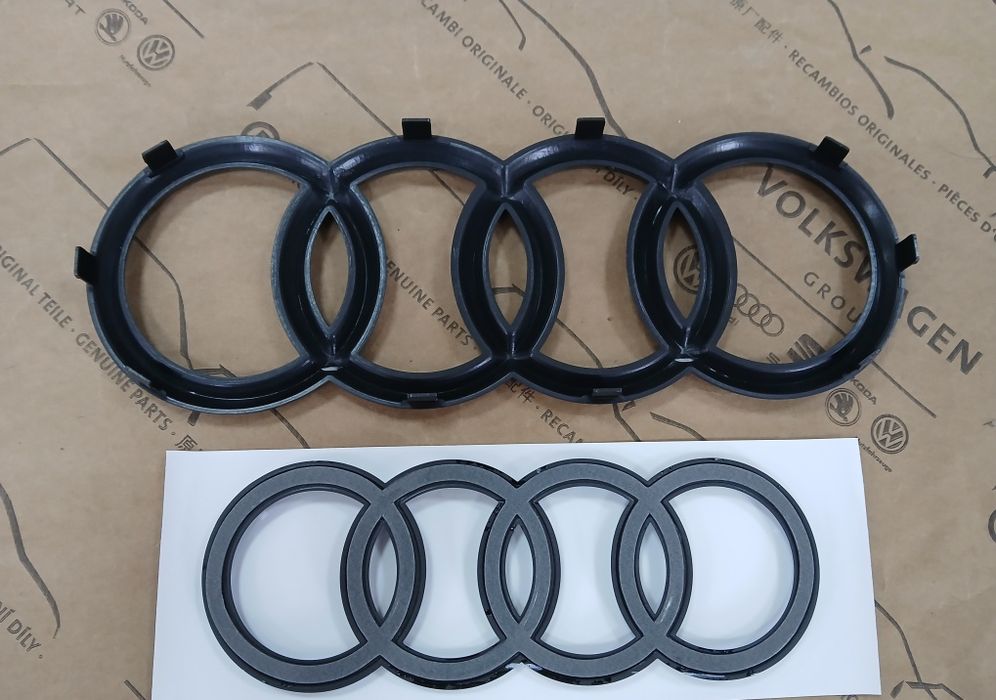 Емблема шильдик логотип значок Audi A3 A4 A5 A6 A7 A8 Q3 Q5 Q7 Q8