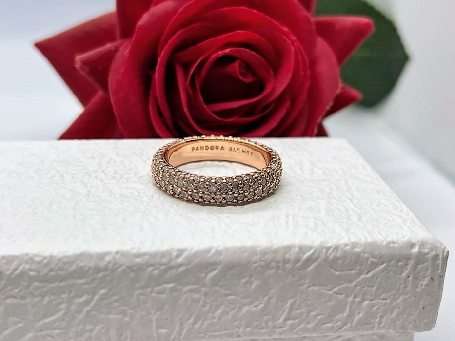 Pierścionek Pave obrączka rose gold cyrkonie rozmiar 54