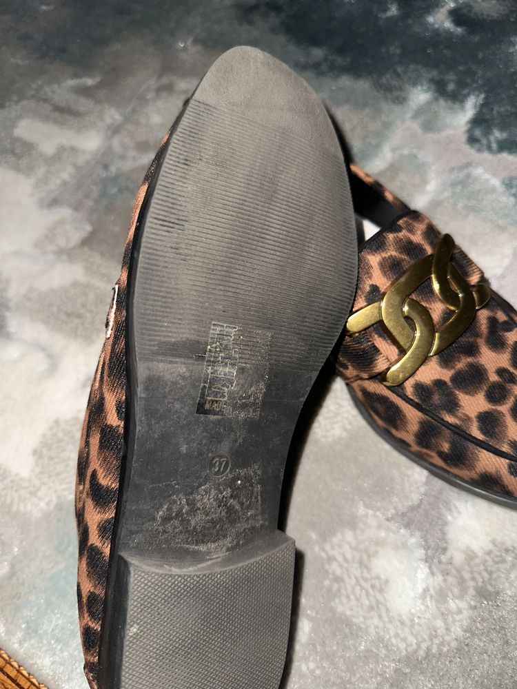 Sapatos novos nr 37