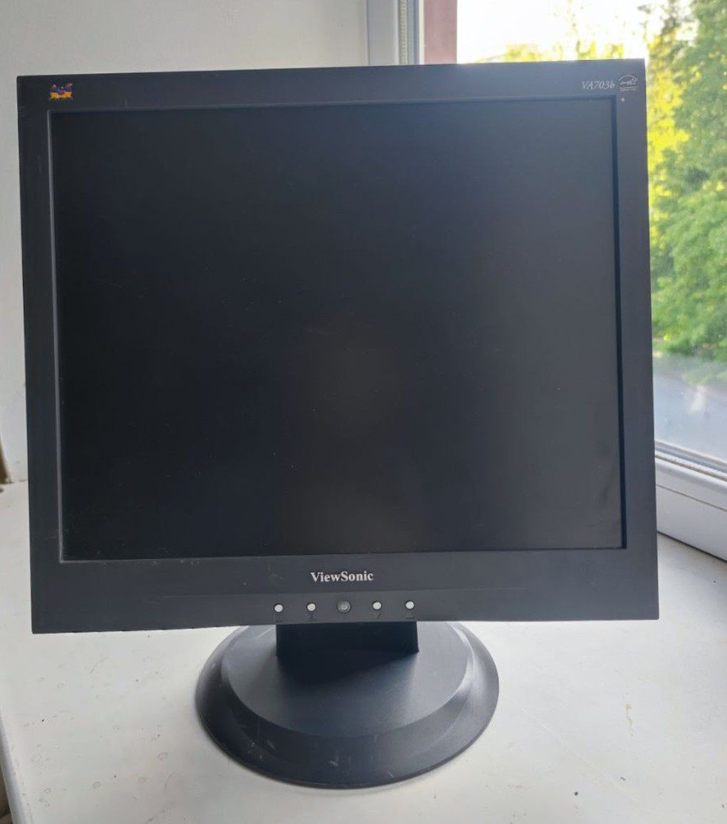 Мониторы View Sonic Ves 10 s и View Sonic va-703 b-3