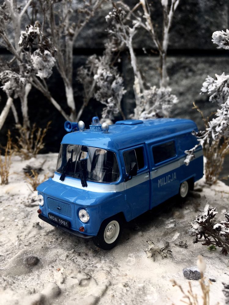 Diorama/podstawka/makieta na modele - auta,modele PRL