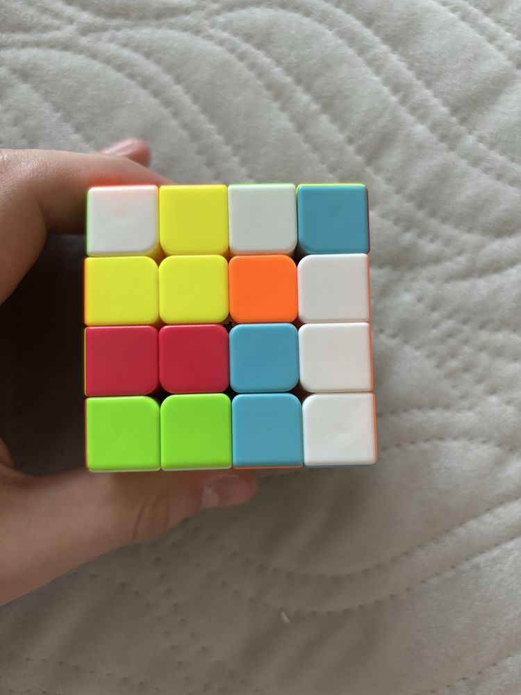 Продам кубик рубика 4на4 фирмы QiYi Cube