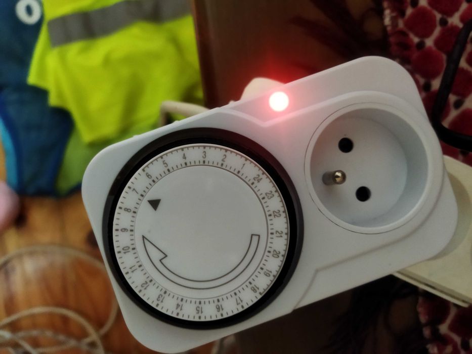 Розумна розетка з таймером відключення