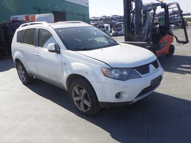Розборка MITSUBISHI OUTLANDER XL 07-12 Запчасти Митсубиси Аутлендер