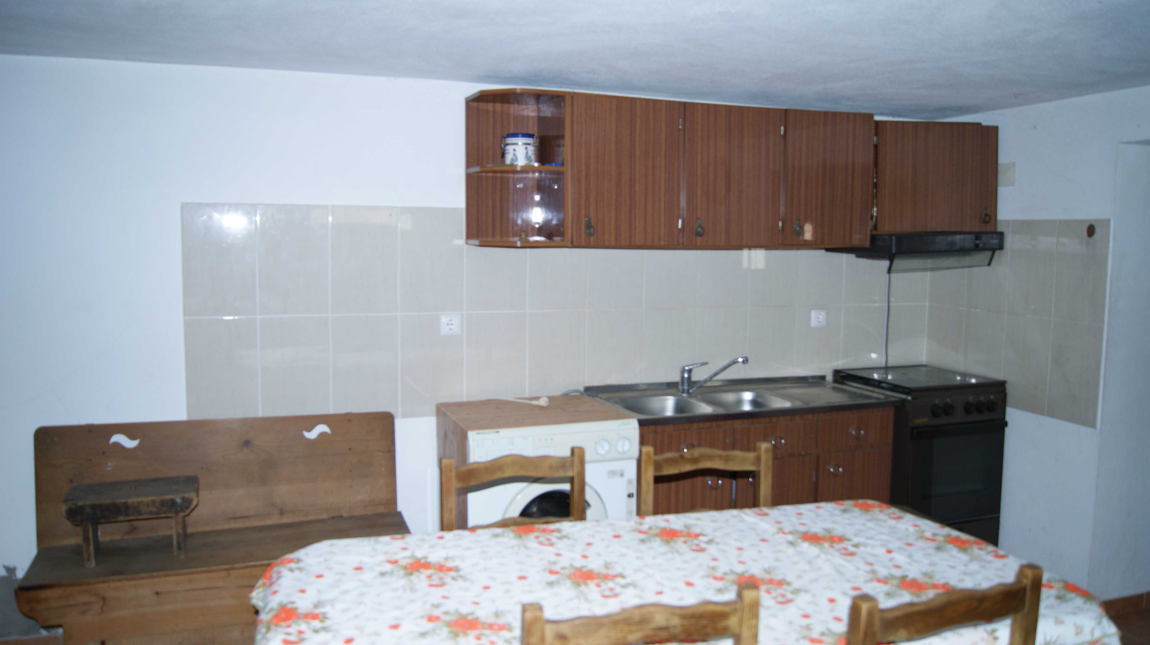 Casa de aldeia à venda