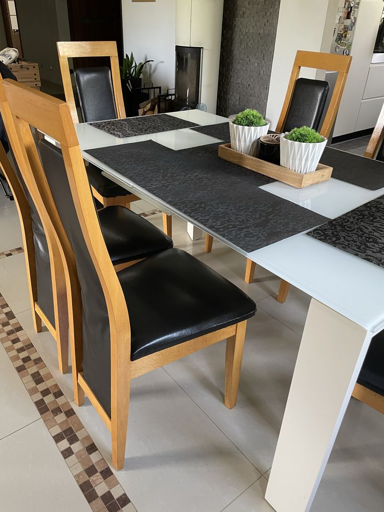 Komplet solidnych drewnianych krzeseł do jadalni salonu 6sztuk