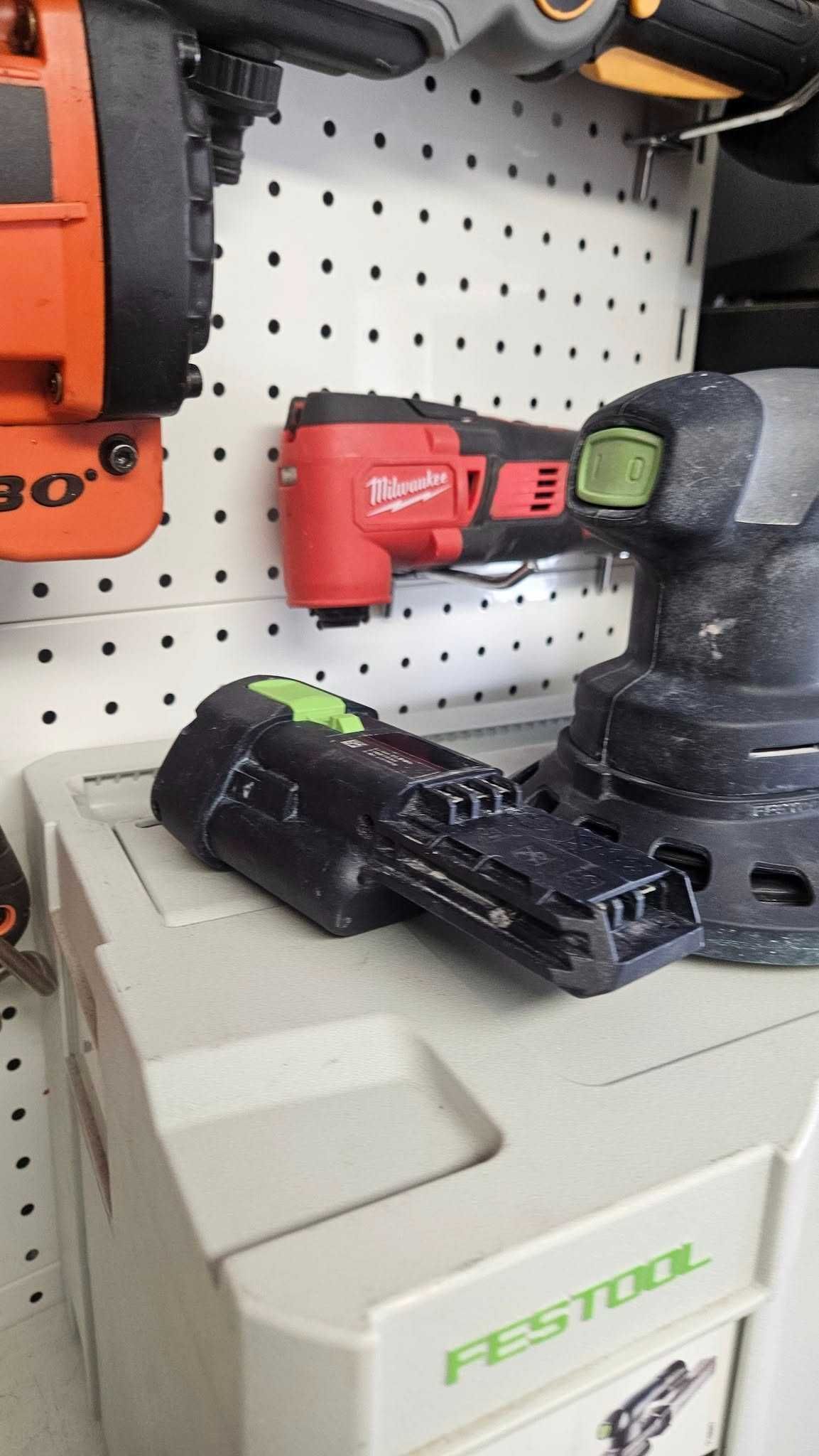 Szlifierka Mimośrodowa Festool ETSC 125 Li 3,1 I-Set + walizka