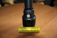 Latarka convoy m21c-u + nitecore nl2150