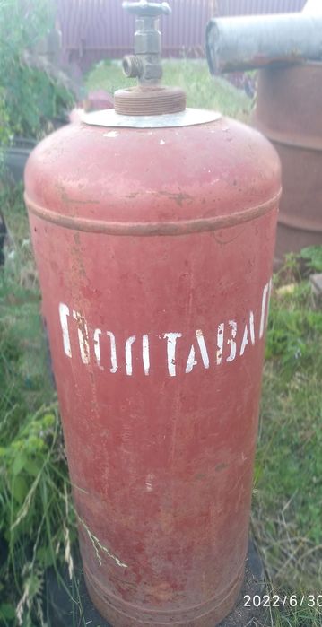 Продам 50-ти.літрові газові балони в гарному стані.Доставка!