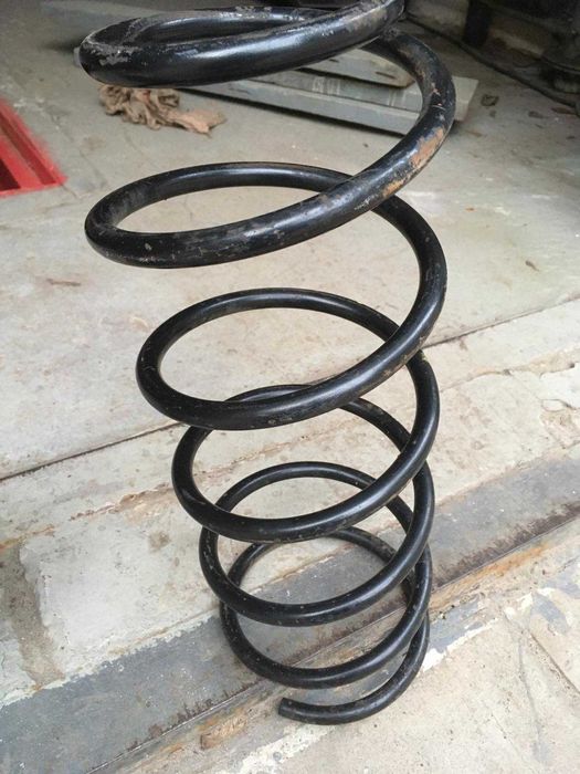 Продажа пружин комплект передних и задних