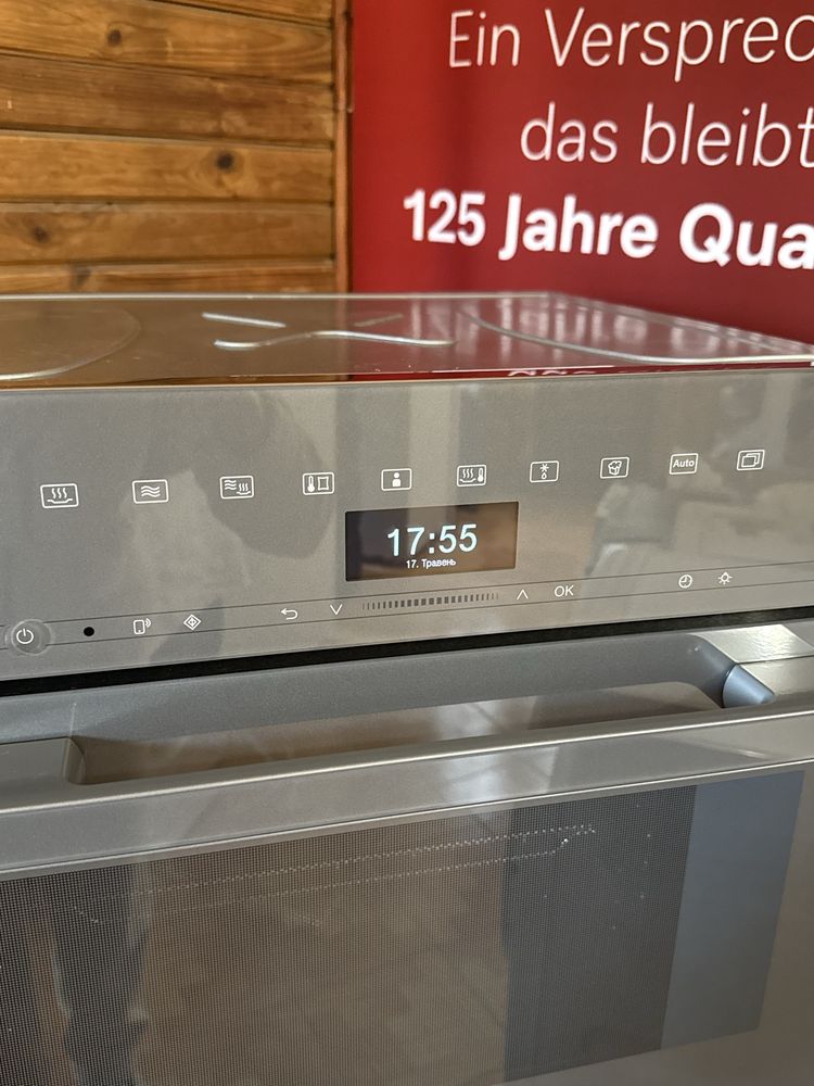 Парова шафа з функцією НВЧ Miele DGM 7440 GRGR / стан нової