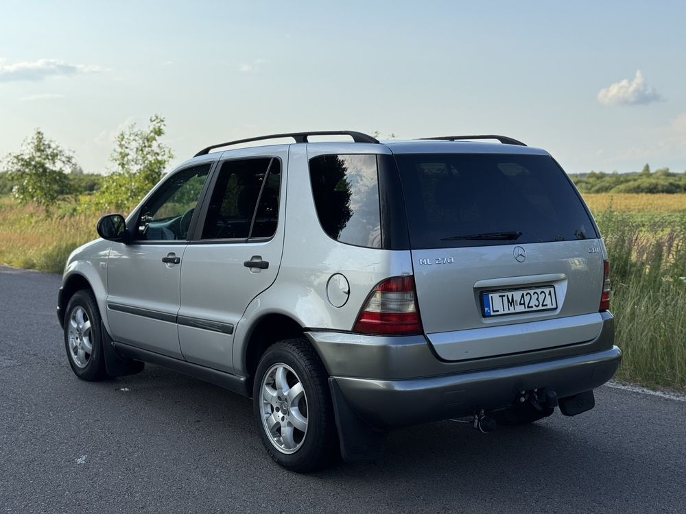 Мерседес МЛ 270 СДІ 4x4