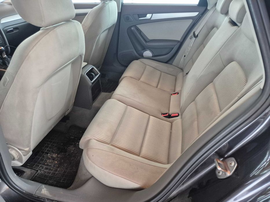 Audi a4 b8 2010 2.0 TDI Quattro