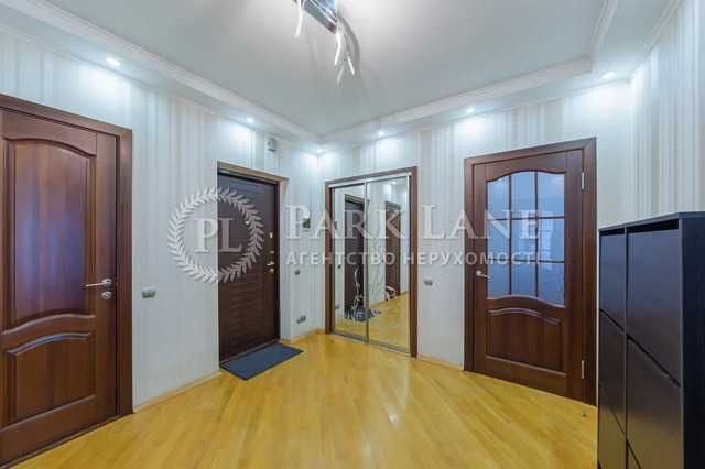 Продаж 3к квартири з чудовим ремонтом, Саперно-Слобідська
