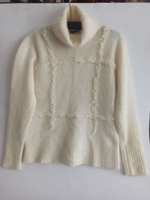 Sweter z golfem wełna