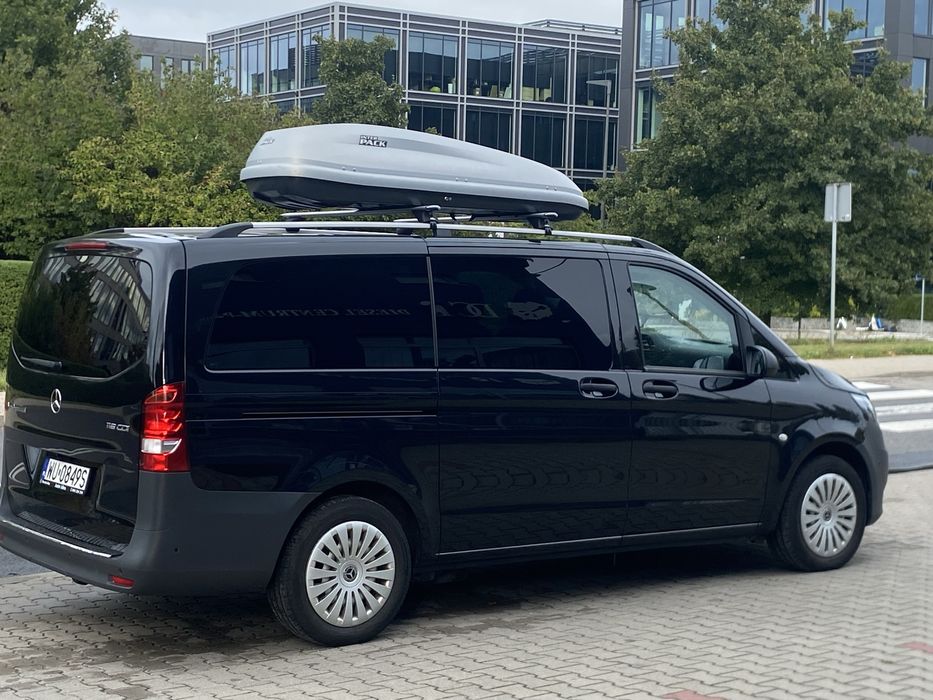 Bus osobowy 8 -9 na wyjazd na narty. Włochy Austria urlop. Napęd 4x4