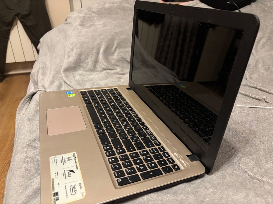Вживаний ноутбук