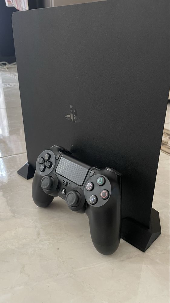 PS4 (1тб].