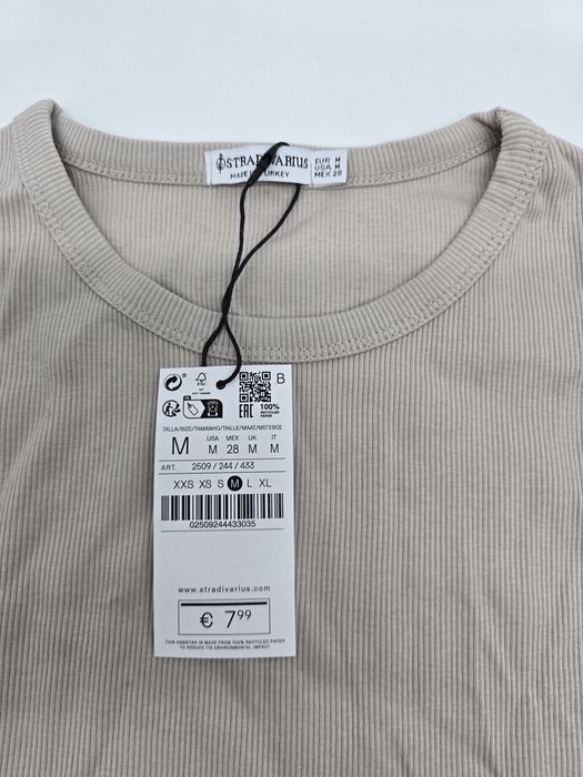 Top da Stradivarius novo M