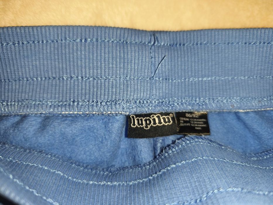 Spodnie dresowe dla chłopca rozm. 86/92