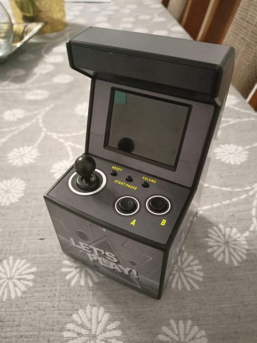 Mini konsola retro.