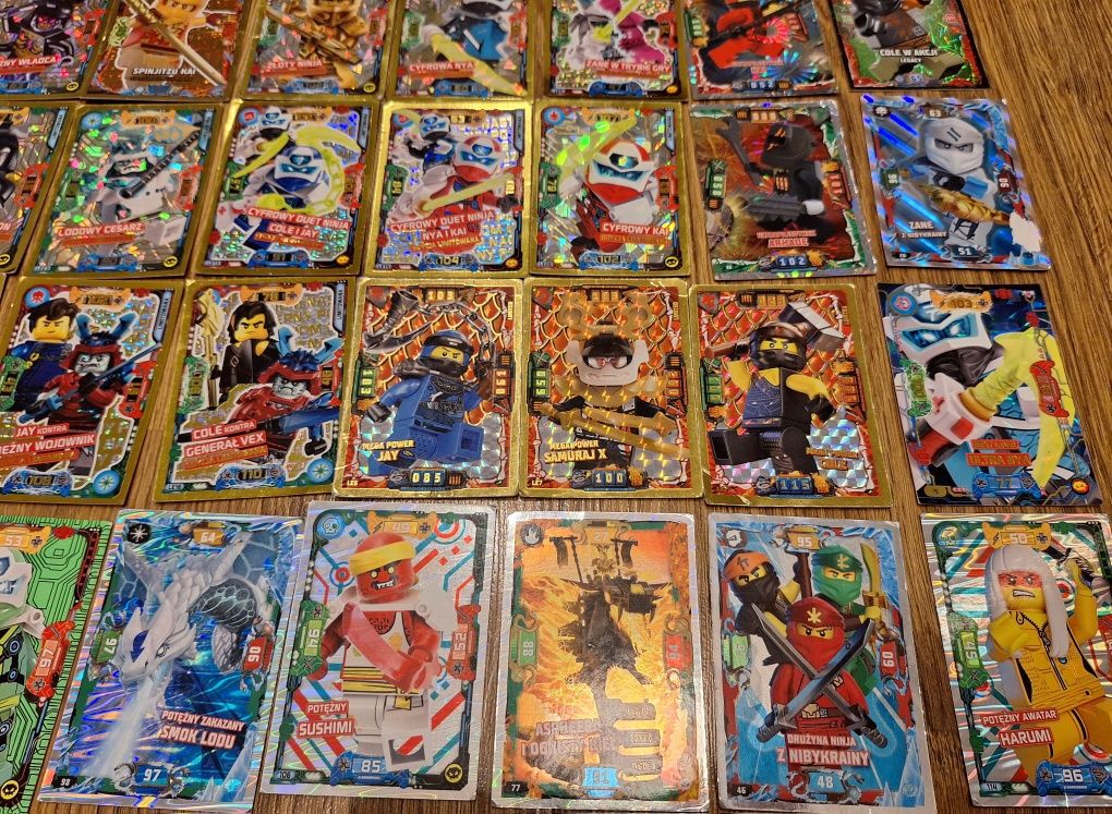40 kart Lego Ninjago TCG używane
