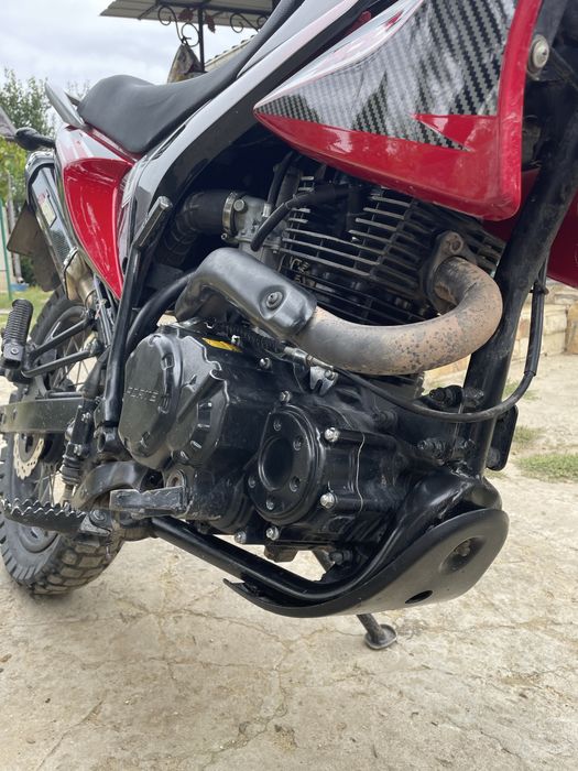 Продам мотоцикл форте 200