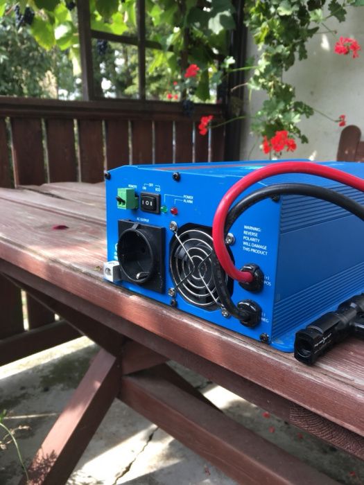 Zamienię / Sprzedam  OFF-GRID Zestaw fotowoltaiczny   800W/230VAC