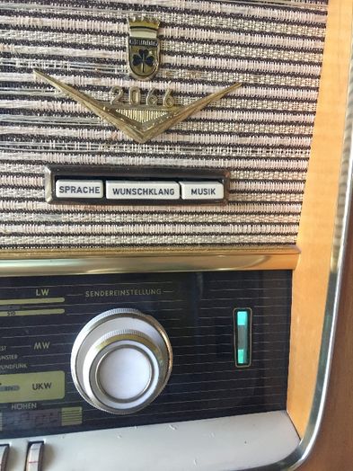 stare radio GRUNDIG 2066